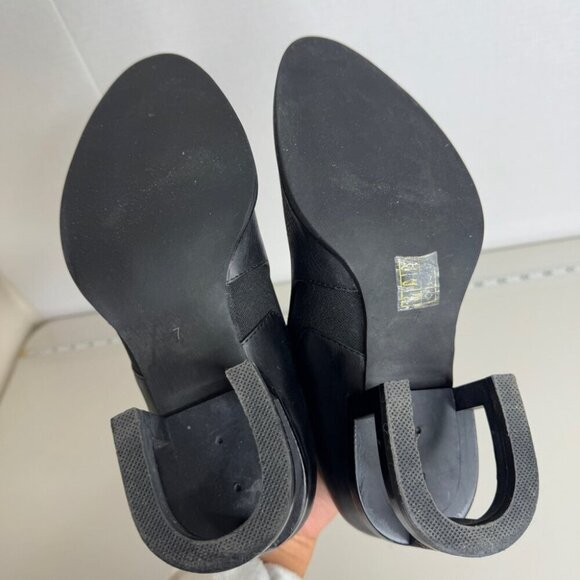 REVOLVE Jeffrey Campbell Black Duval Soft Smooth Leather Ankle Bootie Size 7 - Picture 4 of 11